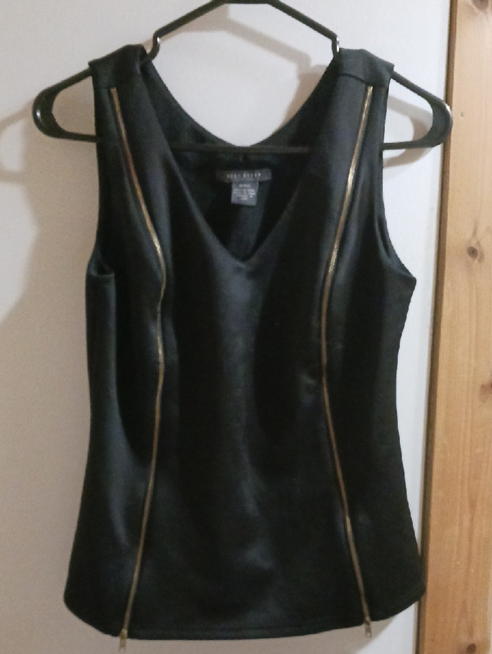 Suzy Shier Black Tank Top with Gold Zippers